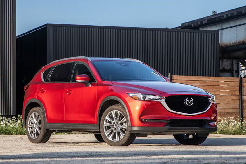 Rent Mazda CX5 at just QAR 2789 Per Month.